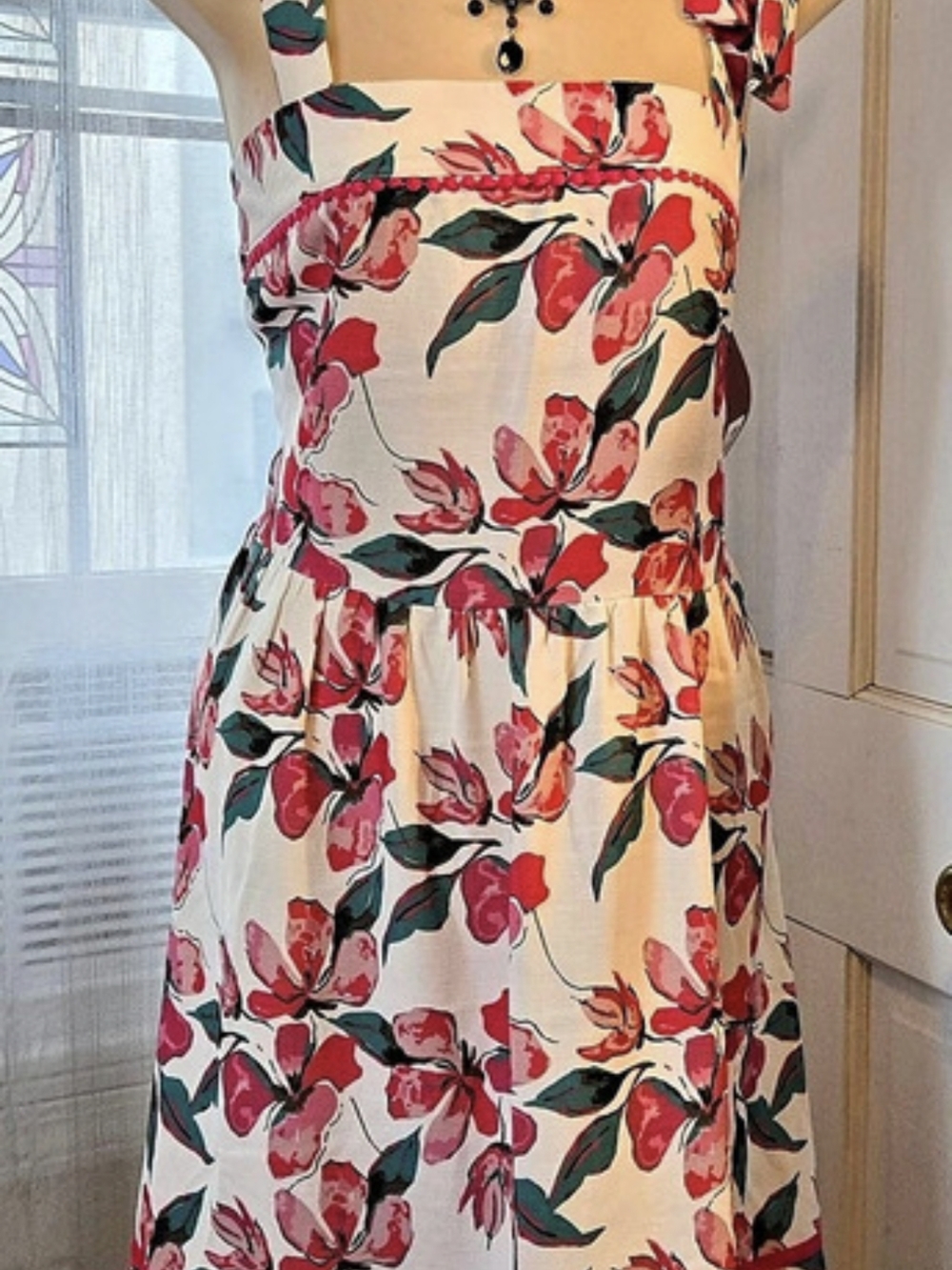 Love Scarlett Summertime Bloom Floral Mini Dress in Pink & Cream Size Large NWT